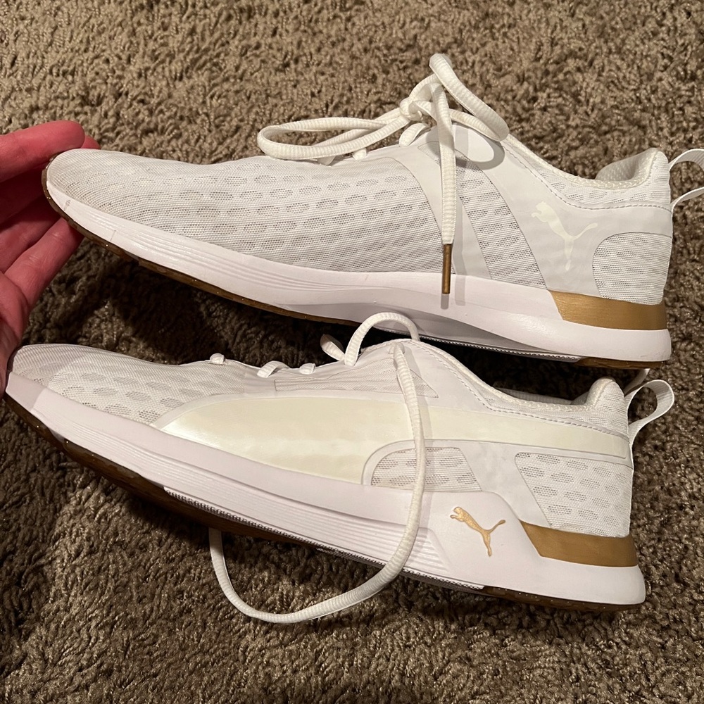 Puma Pulse XT v2 White Gold Woman 10